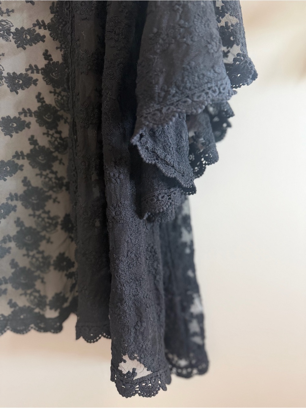 Cotton Rye Black Lace Kimono with Bell Sleeves - Picture 5 of 15
